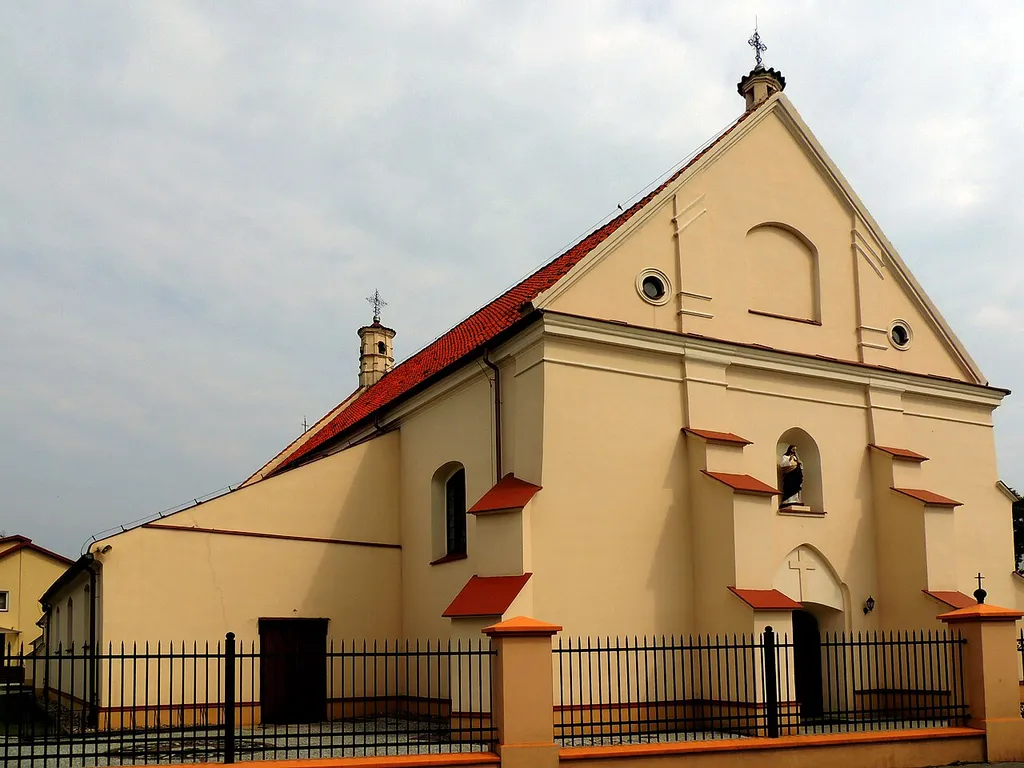 Piątek, kościół par. p.w. Św. Trójcy, 2 poł. XV, 1740