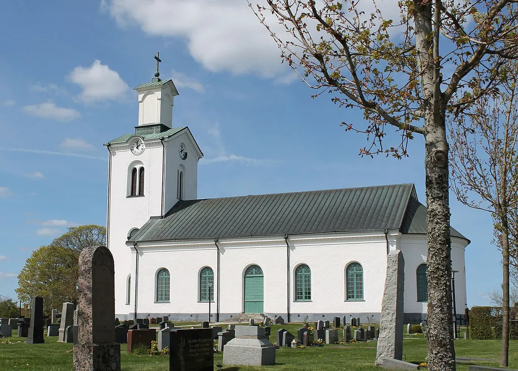 Kalvsvik Church. The Church was built in neo-classical style, designed by Fredrik Wilhelm Scholander. The Church was in use as early as 1852 but was inaugurated not until 1861 by Bishop Henrik Gustaf Hultman.