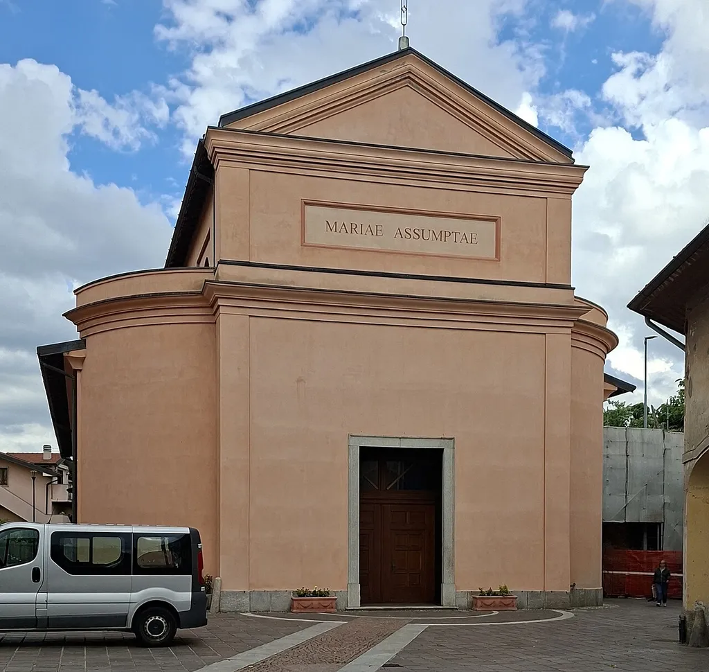 Chiesa della Beata Vergine Assunta (Senago) - facciata