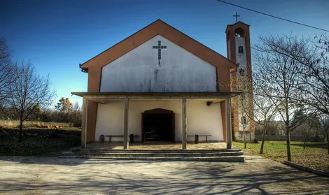 Crkva sv. Ante Padovanskog u Cerovom Docu, općina Grude