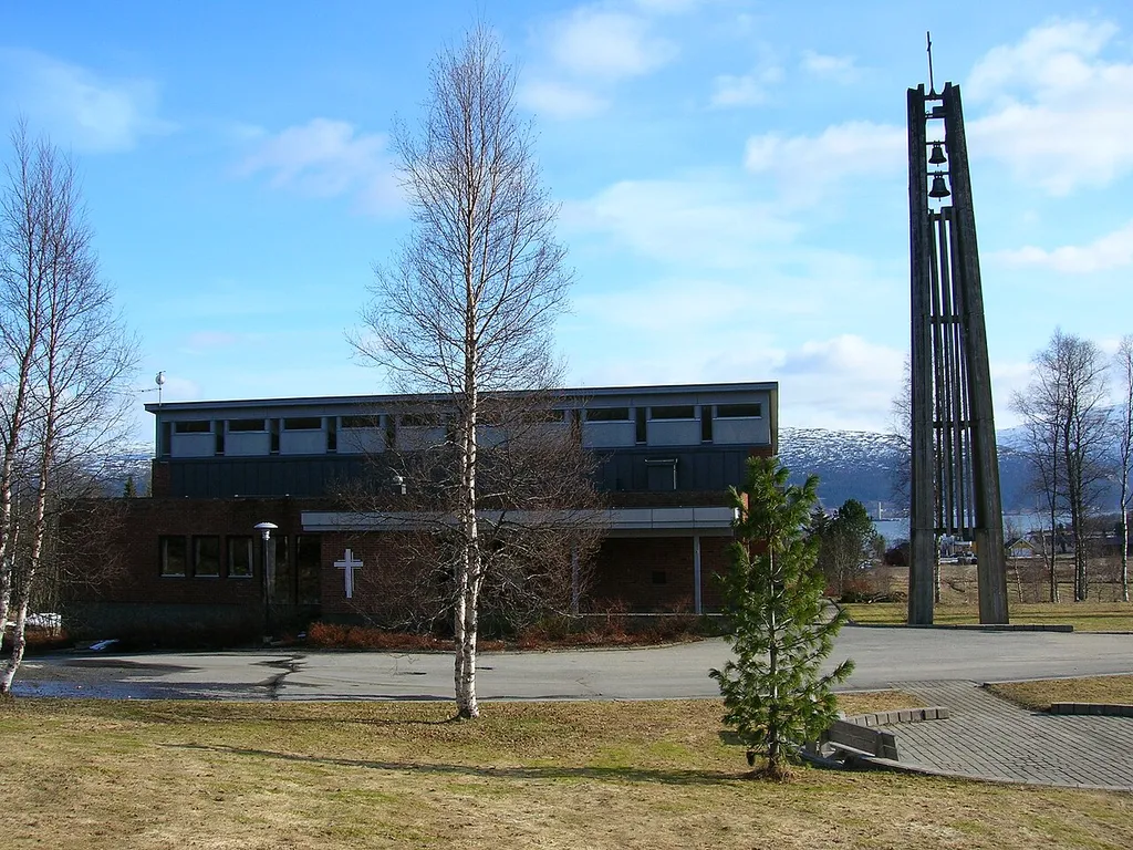 Ytteren church, Mo i Rana, Nordland, Norway, Photo May 2, 2007 with a Nikon Coolpix 5600 5,1 Megapixel camera.