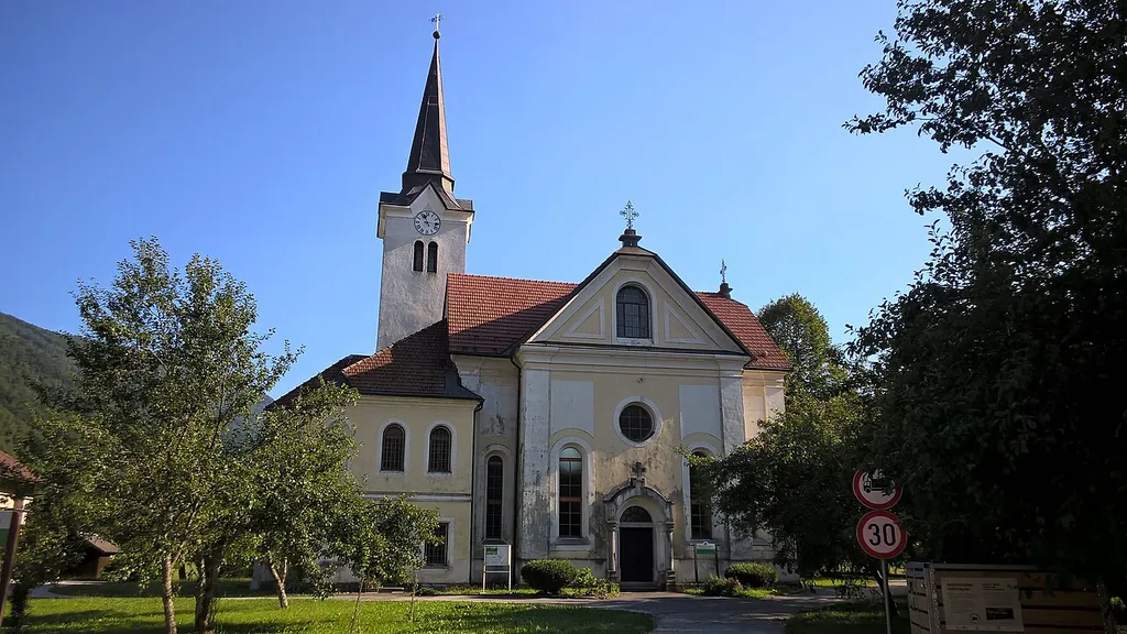 Cerkev svetega Petra in Pavla v Osilnici
