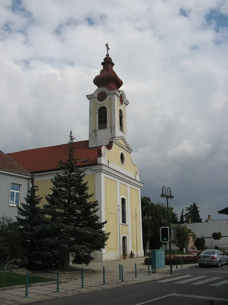 Pfarrkirche zu den Hll. Simon und Judas Thaddäus (1628), Vösendorf, Niederösterreich