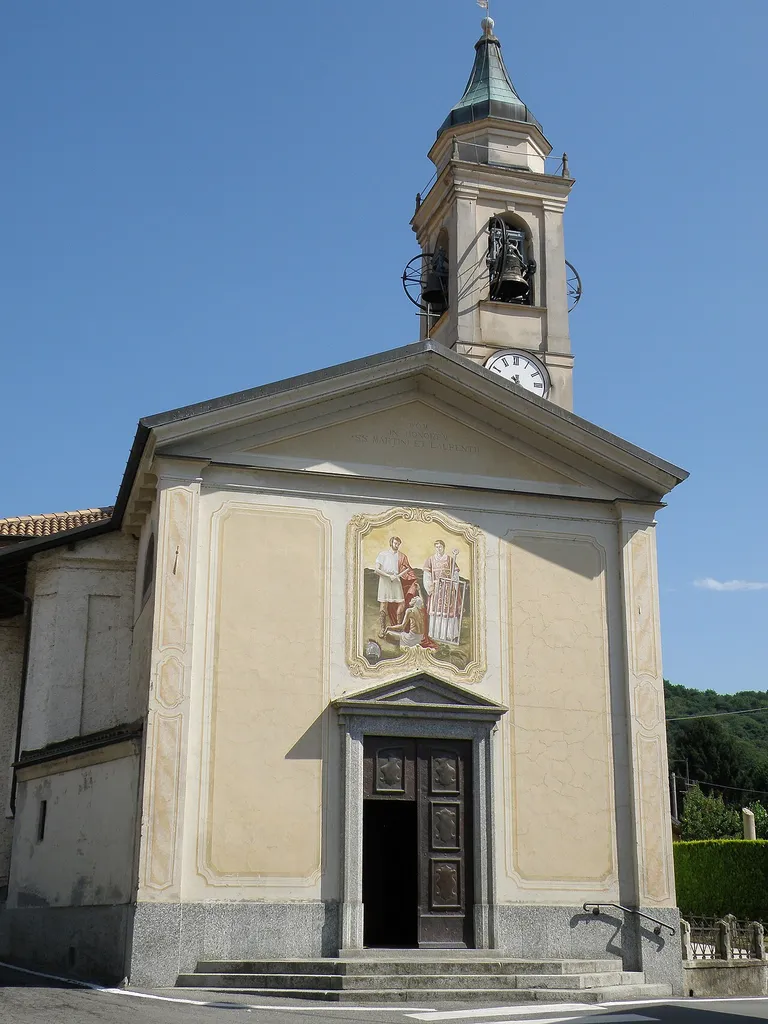 Ranco (VA). Chiesa parrocchiale di San Martino e Lorenzo.