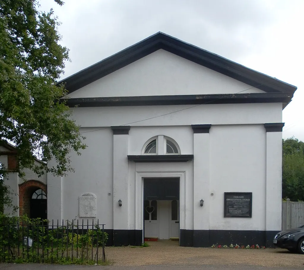 Former Four Elms Congregational Church, Ide Hill Road, Four Elms, District of Sevenoaks, Kent, England. This is a photo of listed building number 1119773.