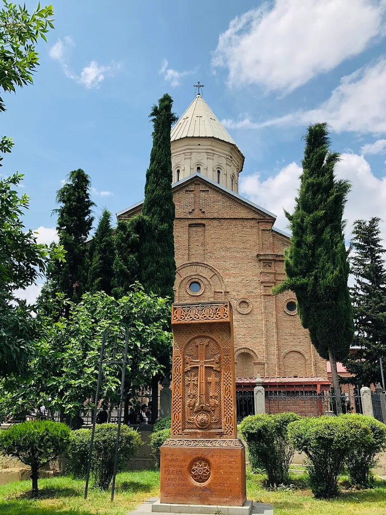 Ejmiatsin Armenian Church, Tbilisi