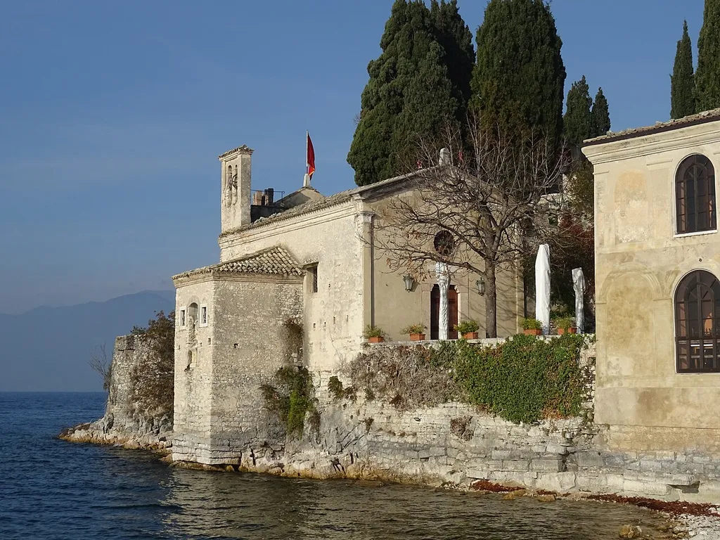 Garda (Veneto, Italy), Saint Vigilius church