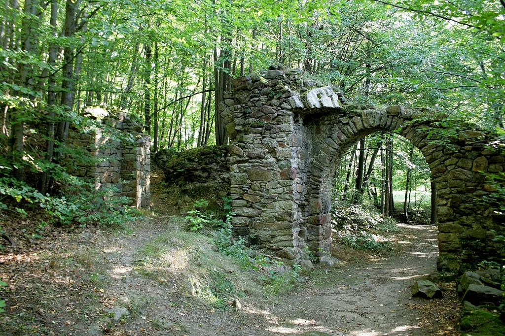 Burgruine Körse, Am Schloßberg in Kirschau