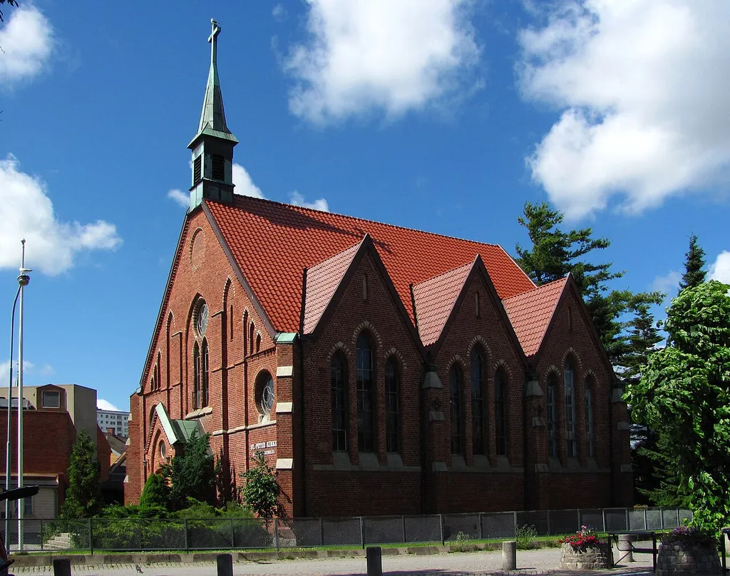 St. Peter katolske kirke i Halden, Østfold.