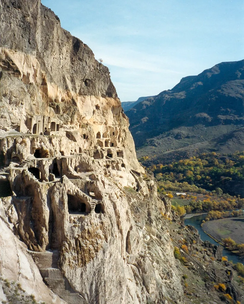 Vardzia