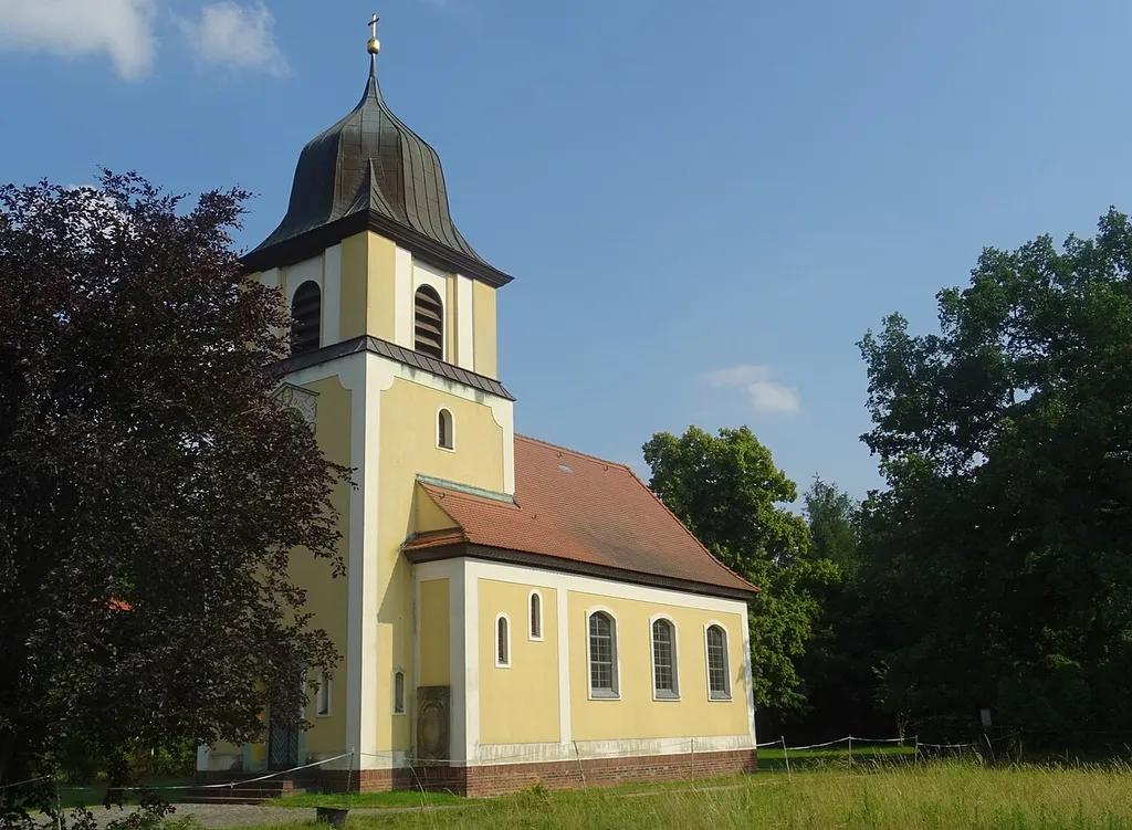 Kirche in Mulknitz, Stadt Forst (Lausitz), von Südwesten