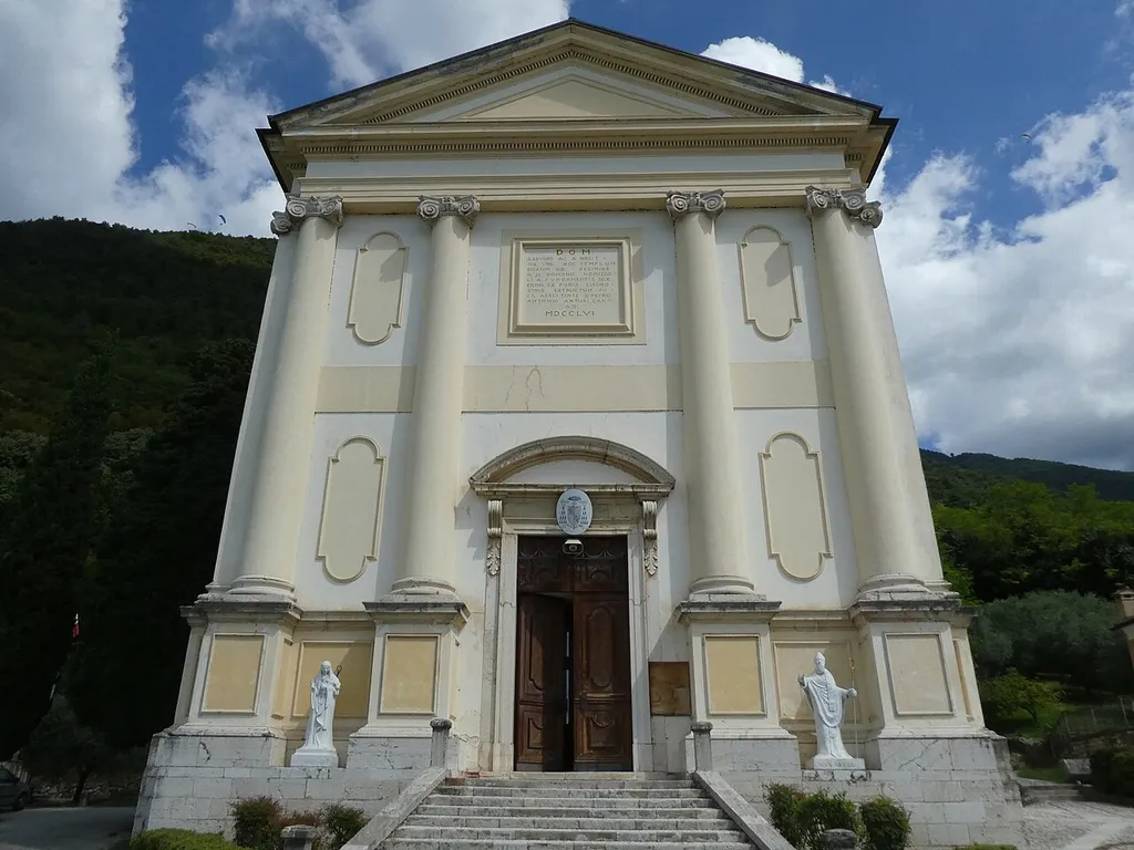 Semonzo (Borso del Grappa, Veneto, Italy), Saint Severus church