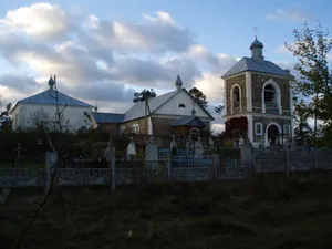 Church of the Exaltation of the Holy Cross, Zielzin
