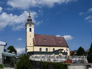 Pfarrkirche Neukirchen an der Vöckla