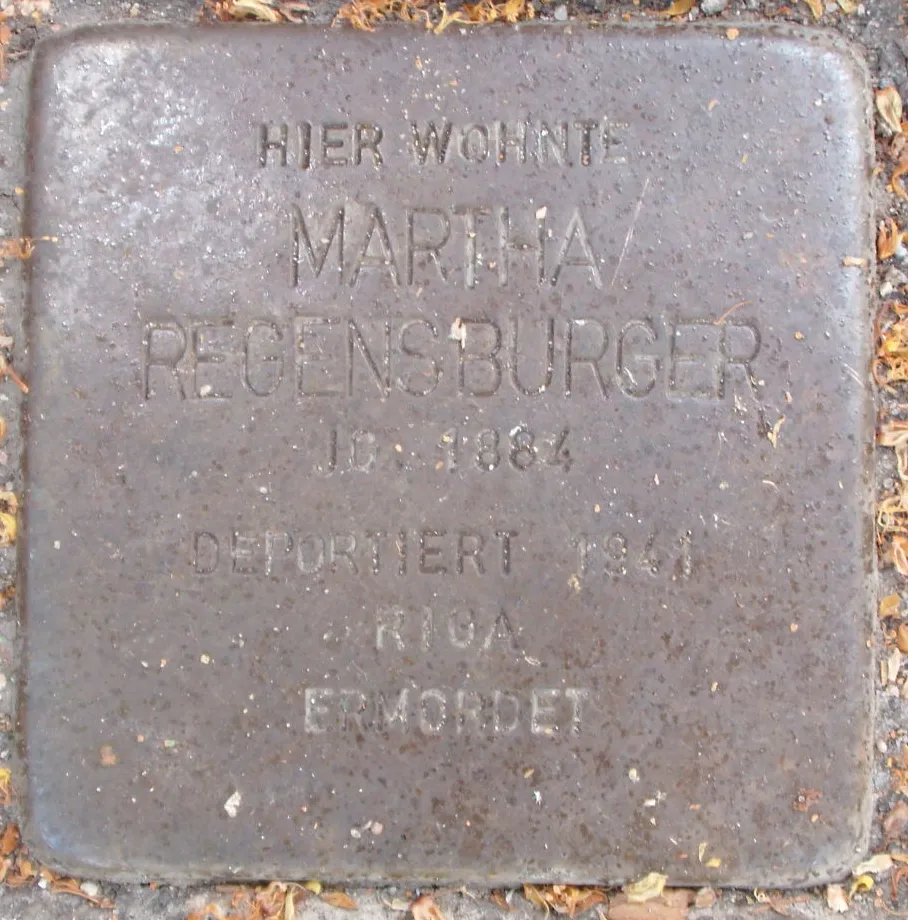 Stolperstein Martha Regensburger
