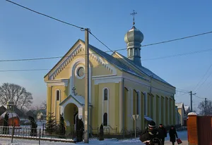 Church of the Assumption, Pustomyty
