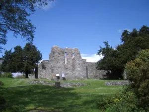 Innisfallen Church, Oratories & Abbey