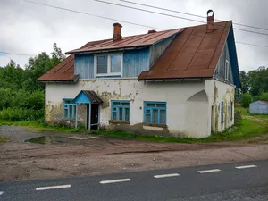 Lyaskelya railway station hotel