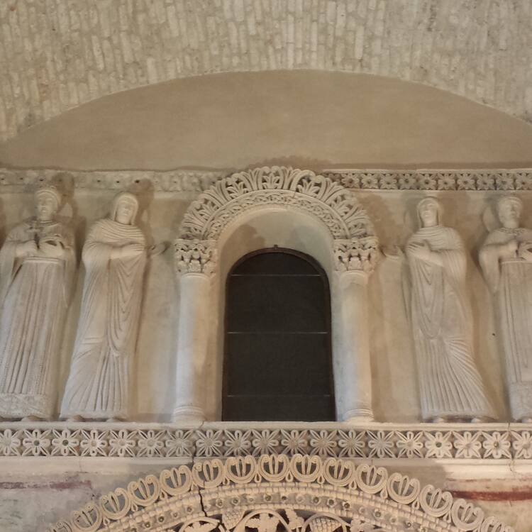 Longobards in Italy. Places of the Power (568-774 A.D.)