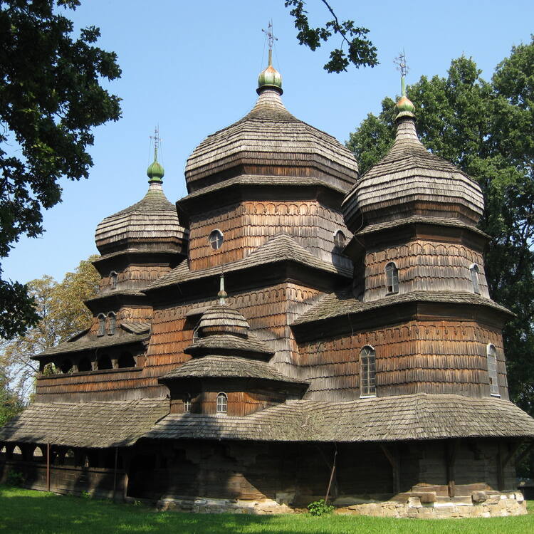 Wooden Tserkvas of the Carpathian Region in Poland and Ukraine